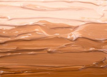 5 Tips For Choosing The Perfect Foundation For Women Over 50