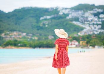 Rewrite Your Life Script: Embrace Midlife Freedom And Let Go of Chasing Milestones