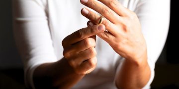 Can You Stay Friends After Divorce? Tips For An Inspired Peaceful Post-Divorce Relationship