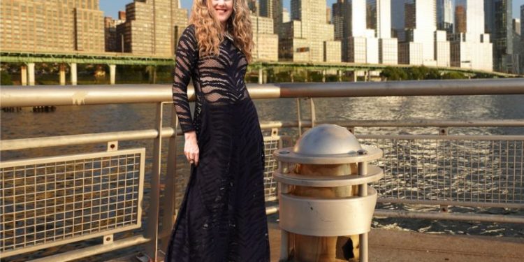 How To Look And Feel Sexy Over 50