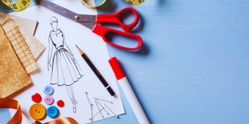 Fashion Over 50: Sexy Outfit Ideas That Flatter Your Shape