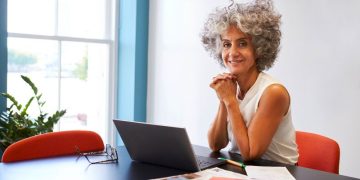 6 Essential Tips For Adapting Your Work Wardrobe During Perimenopause And Menopause: Stay Stylish And Comfortable