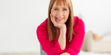 Winter Mood Boosters: 5 Serotonin-Enhancing Foods For A Happier You