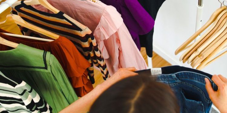 Fashion Over Fifty: 5 Minutes To A Fabulous Fit In Menopause Fashion Over Fifty: 5 Minutes To A Fabulous Fit In Menopause