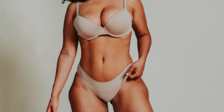 The Silver Lining Of Perimenopause: Celebrating Bigger Curves And New Styles The Silver Lining Of Perimenopause: Celebrating Bigger Curves And New Styles