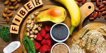 Fiber For Menopause: 6 Reasons Why It’s Your Best Ally