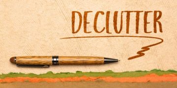 5 Life-Changing Emotional Benefits Of Decluttering That Go Beyond A Clean Home