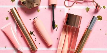 Makeup That Works For Mature Skin: 16 Products That Deliver