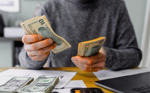 The Beginner’s Guide To Smart Money Management