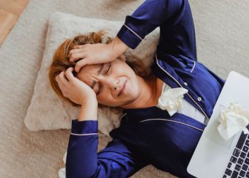 Midlife Stress Mistakes: Proven Ways Women Over 50 Can Avoid Costly Traps