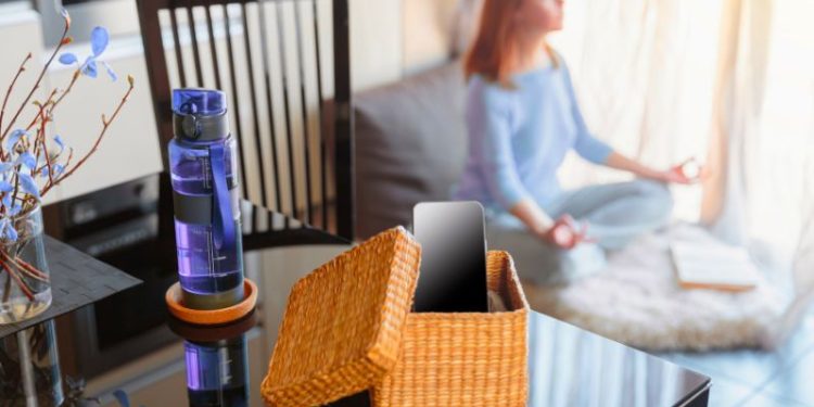 Decluttering In Midlife: 2 Powerful Ways To Find Freedom Decluttering In Midlife: 2 Powerful Ways To Find Freedom