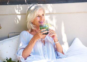How To Maintain Wellness During Stressful Times: 10 Real-Life Ways To Pause How To Maintain Wellness During Stressful Times: 10 Real-Life Ways To Pause