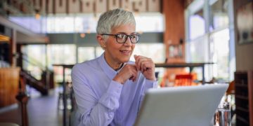 Should You Wear Your Glasses All the Time? A Midlife Guide