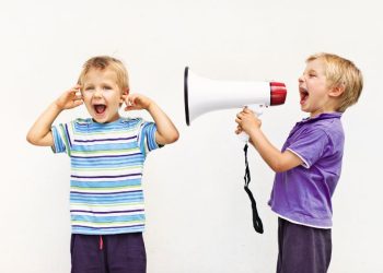 How To Handle Difficult Feedback: 4 Empowering Ways To Respond Gracefully How To Handle Difficult Feedback: 4 Empowering Ways To Respond Gracefully