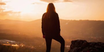 Turning Pain Into Purpose In Midlife: How A New Perspective Heals