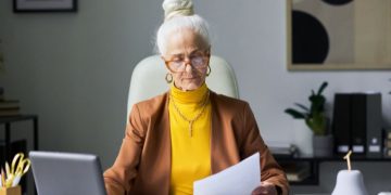 Money Blocks: What’s Stopping Women Over 50 From Financial Confidence?