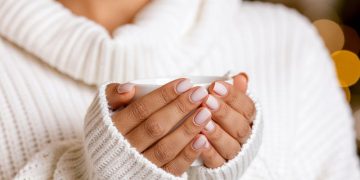 How To Make Friends As An Introvert In Midlife: The Bold And Brilliant Sweater Test