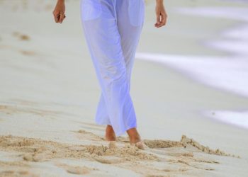 How To Be Comfortable Alone After Divorce And Build Real Self-Trust