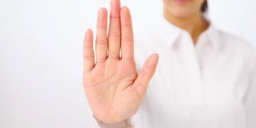 Women: Stop Over-Apologizing In Midlife — Reclaim Your Voice