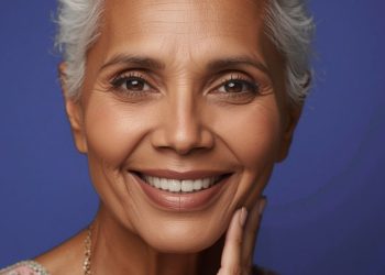 Clean Beauty Makeup For Women Over 50: Honest Picks Clean Beauty Makeup For Women Over 50: Honest Picks