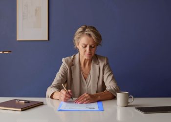 Divorce Attorney Red Flags For Women Over 50