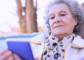 How To Stay Informed Without Anxiety, Finally