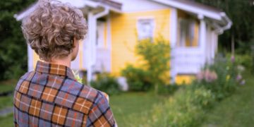 Roof Inspection Checklist For Women Over 50: Bold & Smart