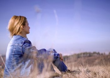 How To Make Decisions In Midlife: 6 Essential Bold Steps