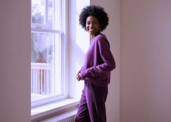 Comfortable Clothing For Midlife Women: Real Confidence