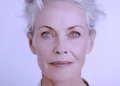Grey Eyebrow Pencil: How to Fill Thinning, Greying Brows After 50